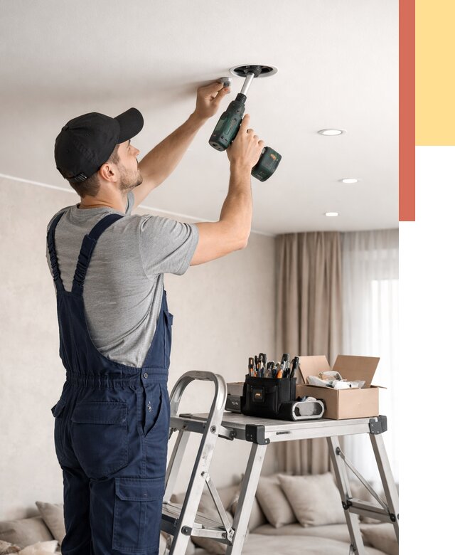 Установка и монтаж точечных светильников в натяжной потолок в Владимире от 1868 руб. | ОТДЕЛОЧНИК-Вдм